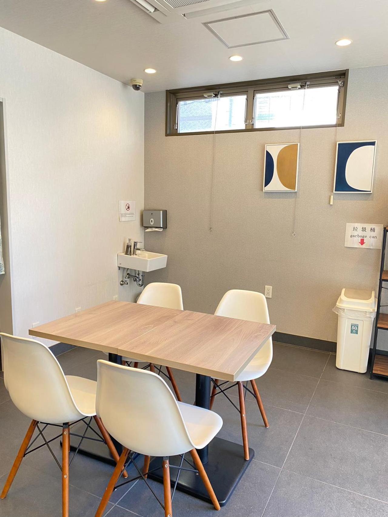 Floral - Sakaisuji-honmachi 4* 大阪
